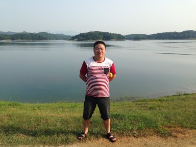 壹定发专汽组织公司员工业余时间加入垂纶运动